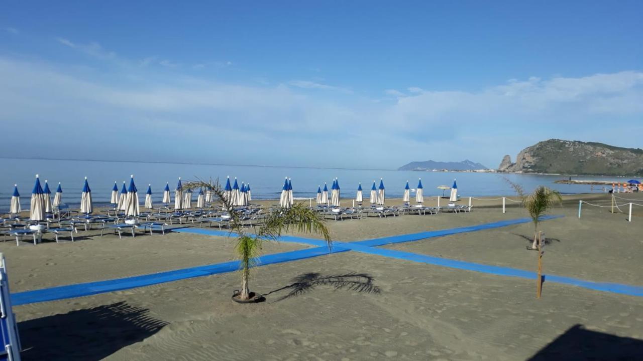 Il Pomodoro House Apartment Lido Di Fondi Exterior photo